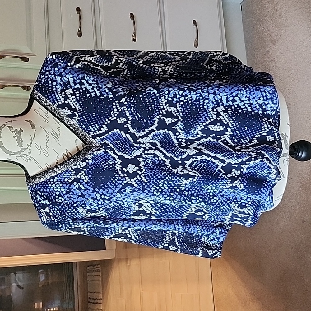 JM Collection Blue & Navy top